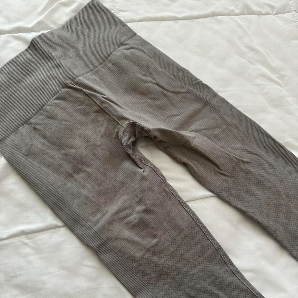 Lululemon Gray Leggings